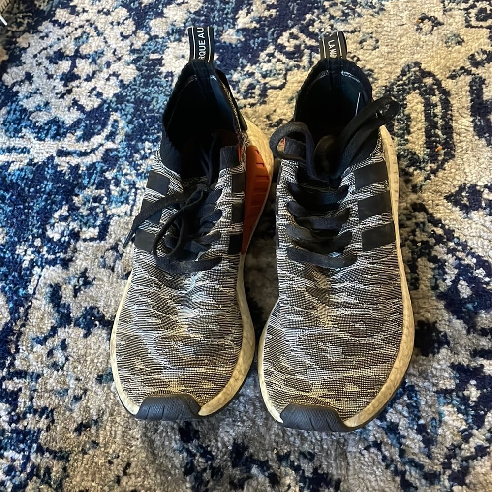 Adidas NMD R2